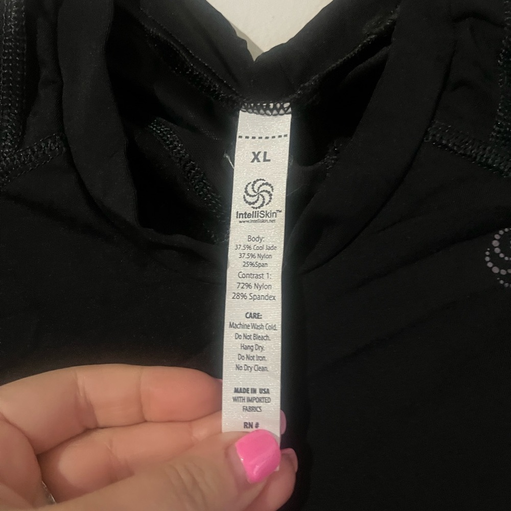 Intelliskin Black Sleeveless Posture Top - Picture 4 of 5